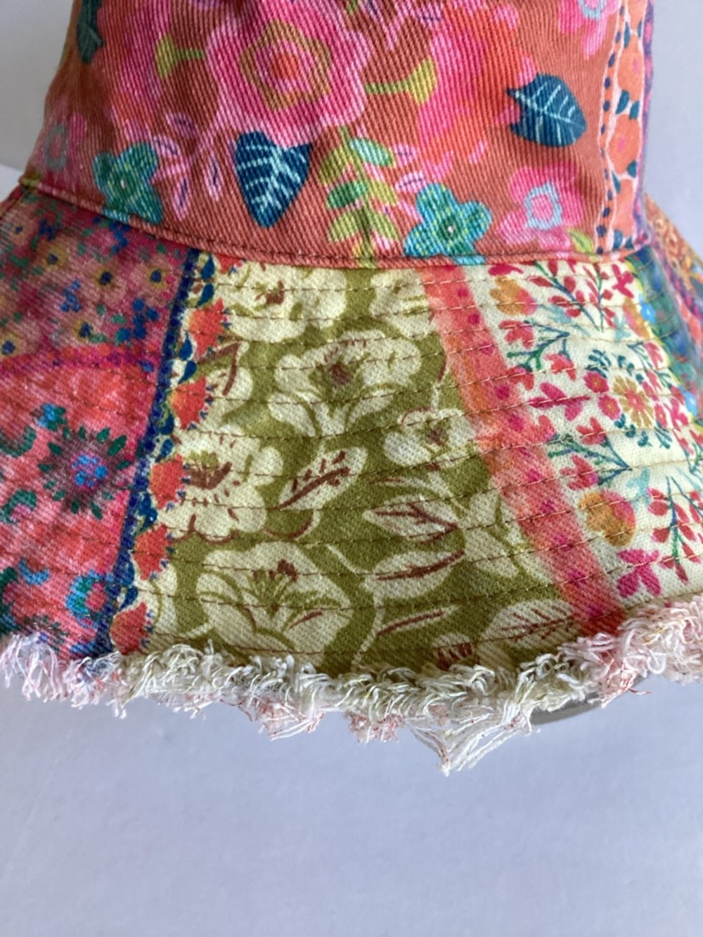 Natural Life Sandy Days Bucket Hat Watercolor Patchwork Boho Festival Hippie - Picture 3 of 14